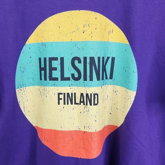 Helsinki Finland Short Sleeve Spellout Frontside Graphic Tee Large - Picture 2 of 3